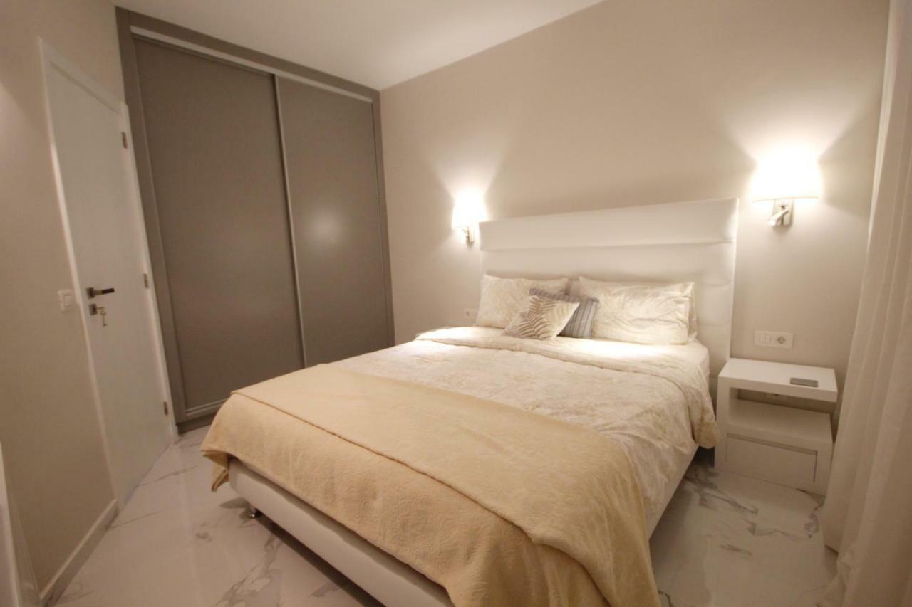 Luxury Apartments In First Beach Line With Pool Costa Adeje  Eksteriør billede
