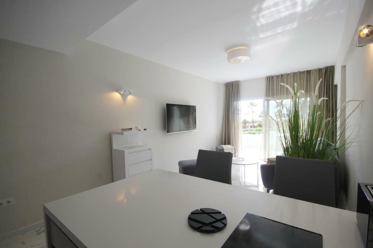 Luxury Apartments In First Beach Line With Pool Costa Adeje  Eksteriør billede